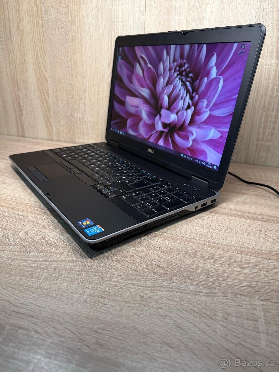 DELL LATITUDE 6540 - 2