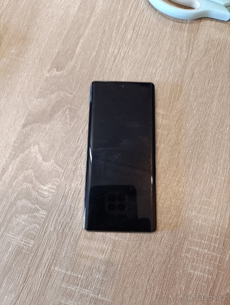 Infinix note 40 pro 5G - 2