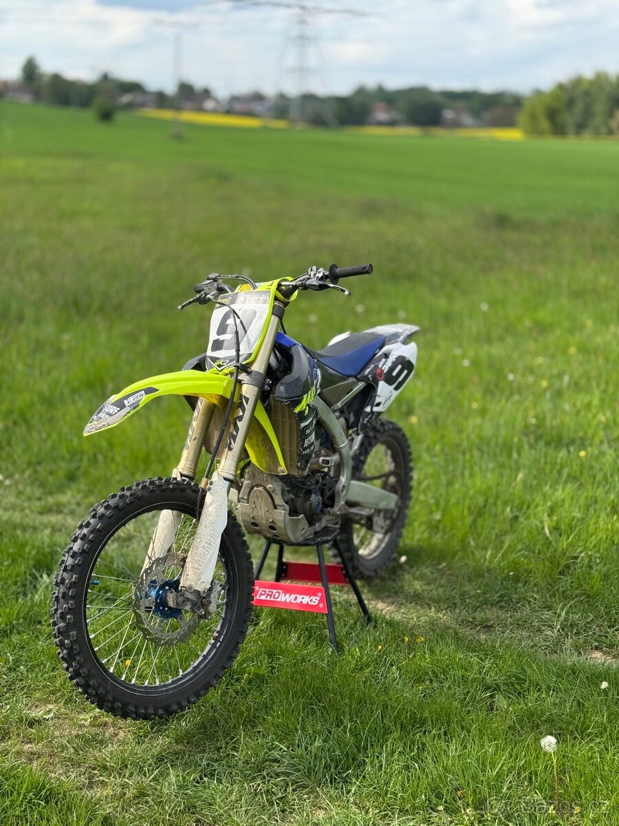 Yamaha yzf 250 2017