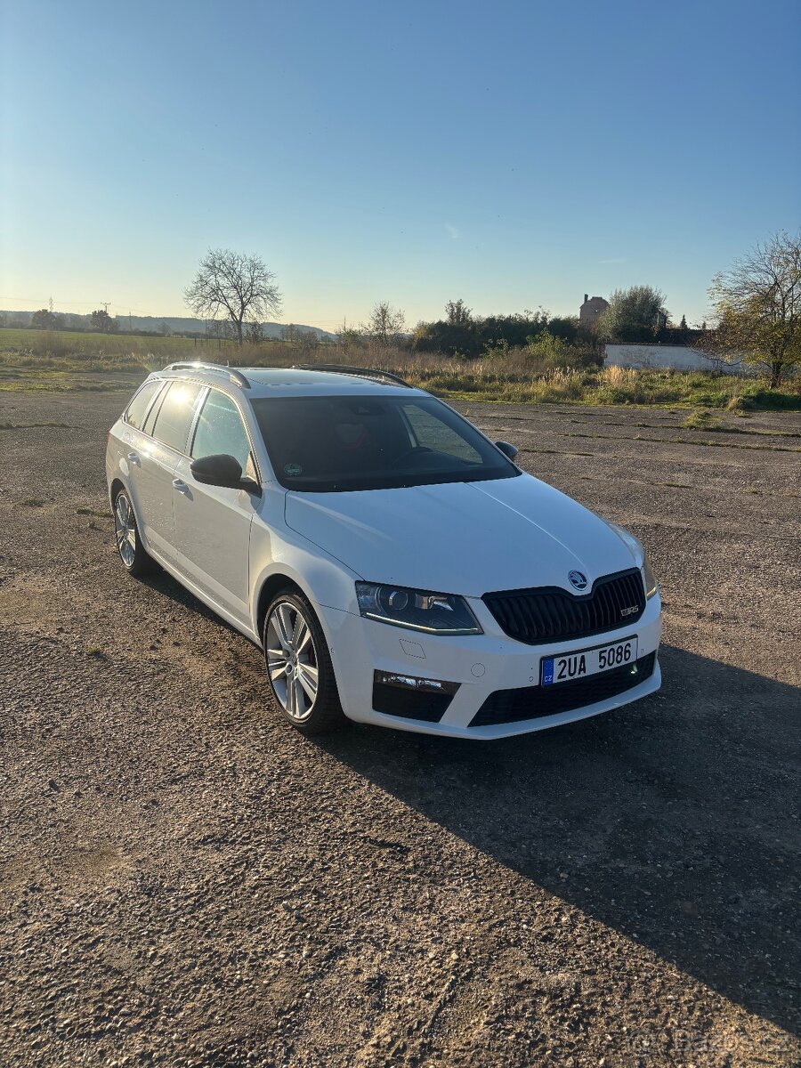 Škoda Octavia 3 RS 2.0TDI DSG - 2