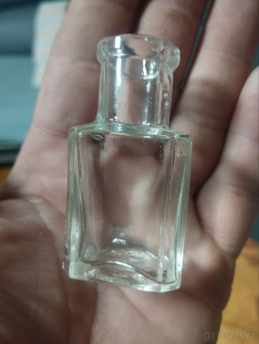 Staré lahvičky z kalamářů - 2