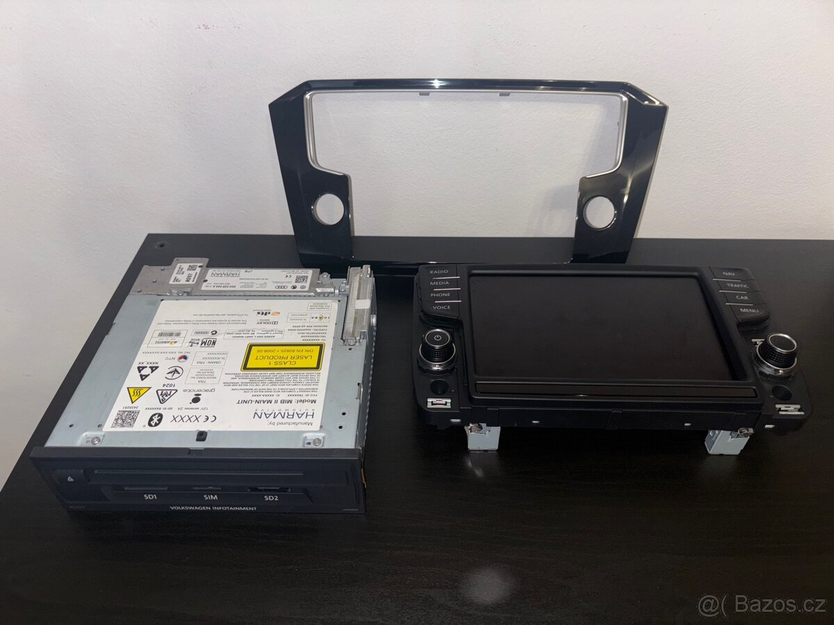 Rádio s jednotkou a orig. rámkem VW MIB2 2DIN - 2