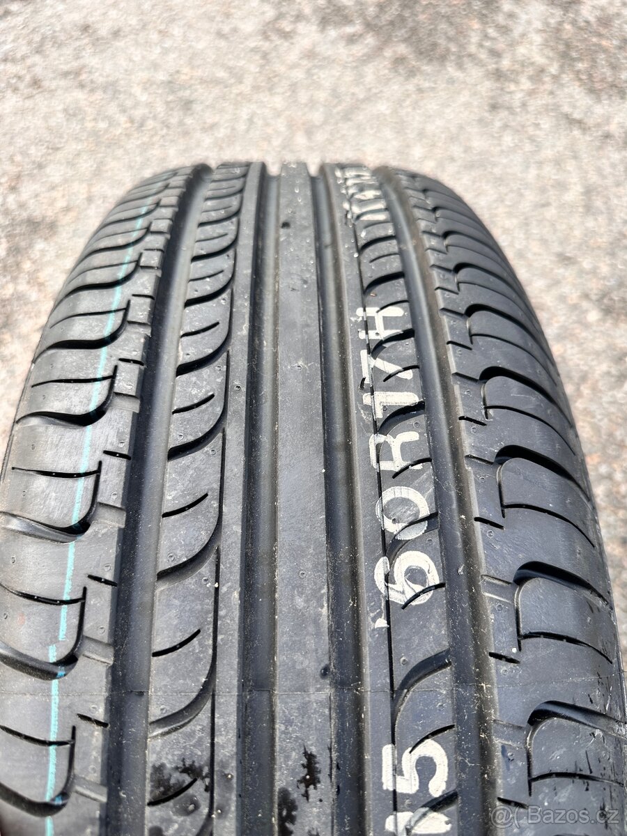 Dojezdové ALU kolo s letním obutím KIA SPORTAGE - 2