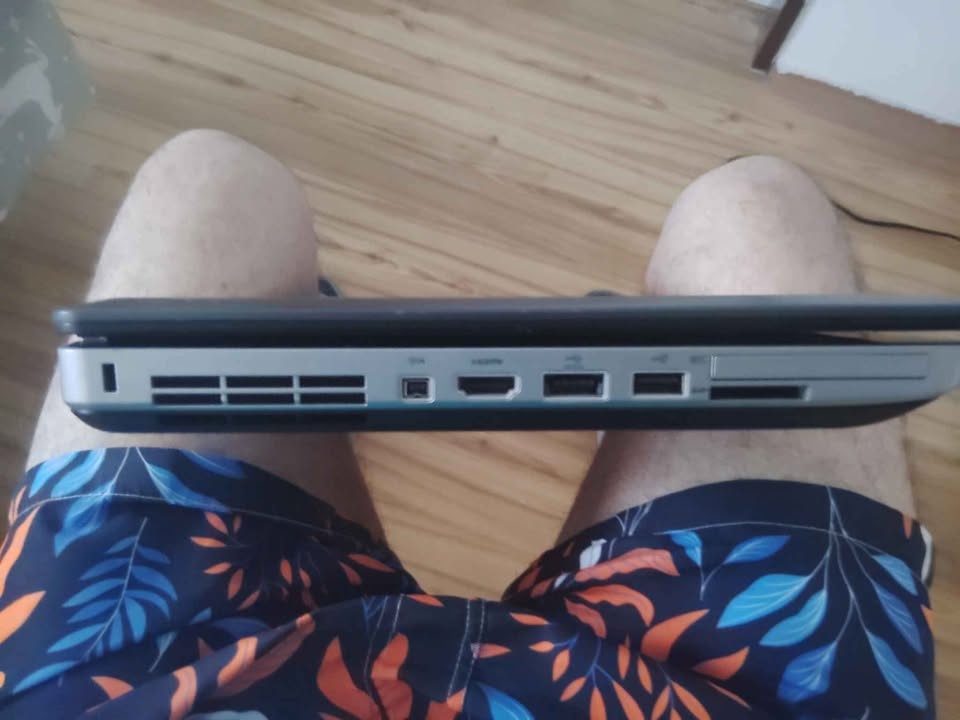 Dell Latitude E5520 - 2