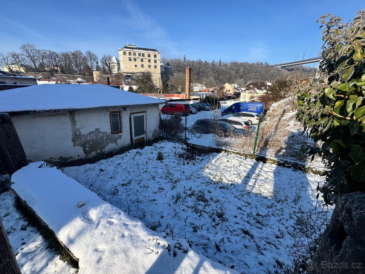 Garáž a pozemek Velke Meziříčí - 2