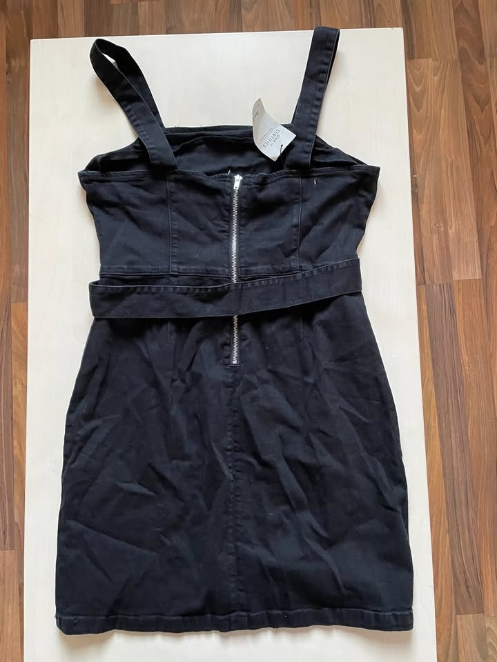 Nové džínové šaty s páskem, vel XXL, ale řekla bych měnší cc - 2