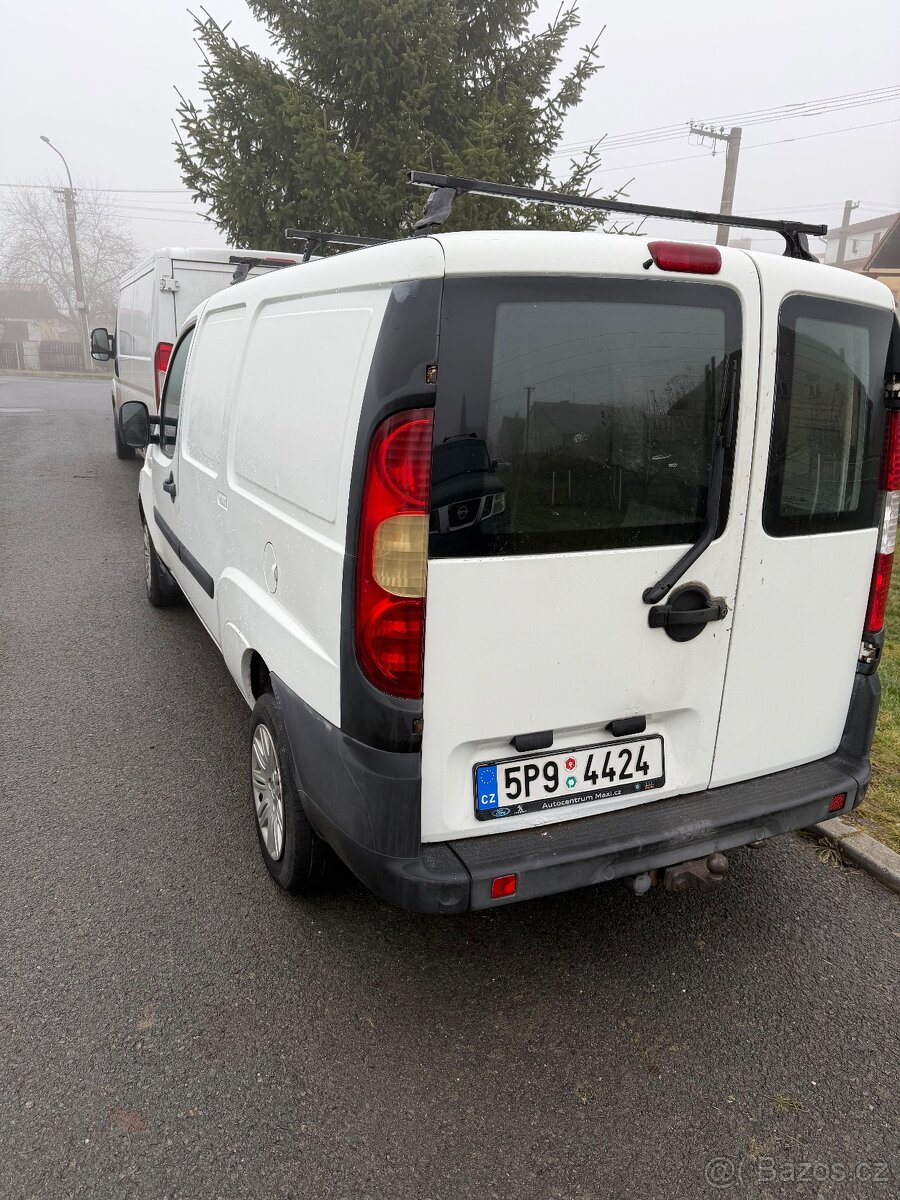 Fiat Doblo cargo MAXI 2.0 JTD 74 kw - 2
