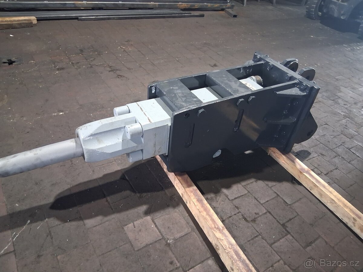 Hydraulicke kladivo ZTS - 2