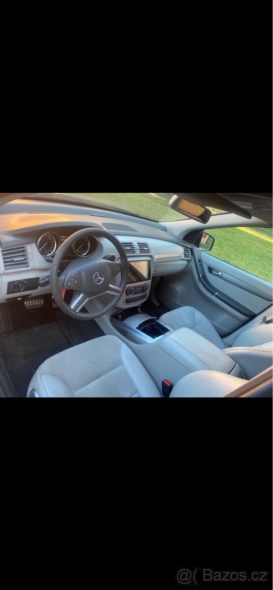 Mercedes R350 cdi bez motoru - 2