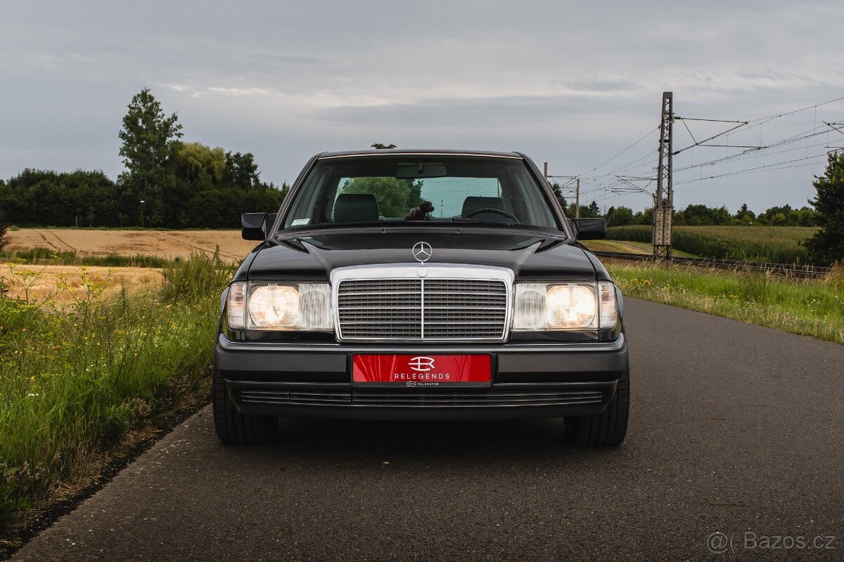 Mercedes-Benz 400E W124 Po renovaci - 2