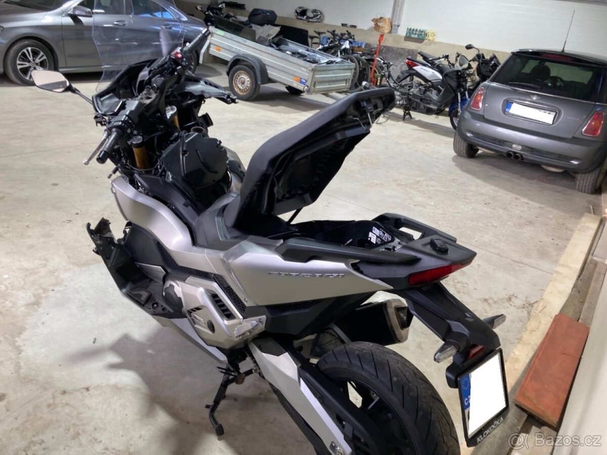 Honda Forza 750 díly - 2