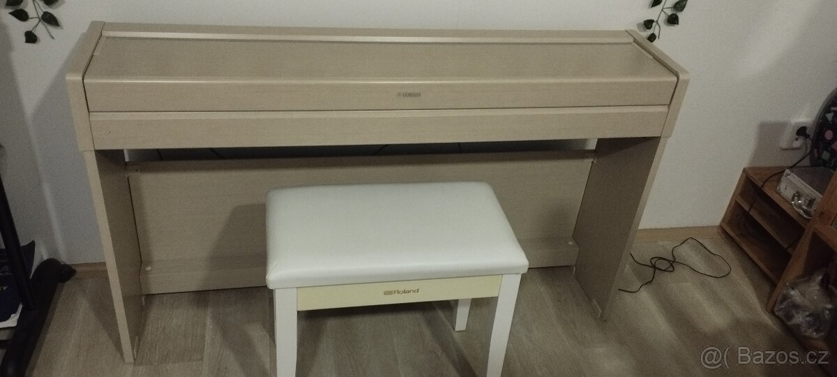 Digitální piano Yamaha YDP S34 - 2