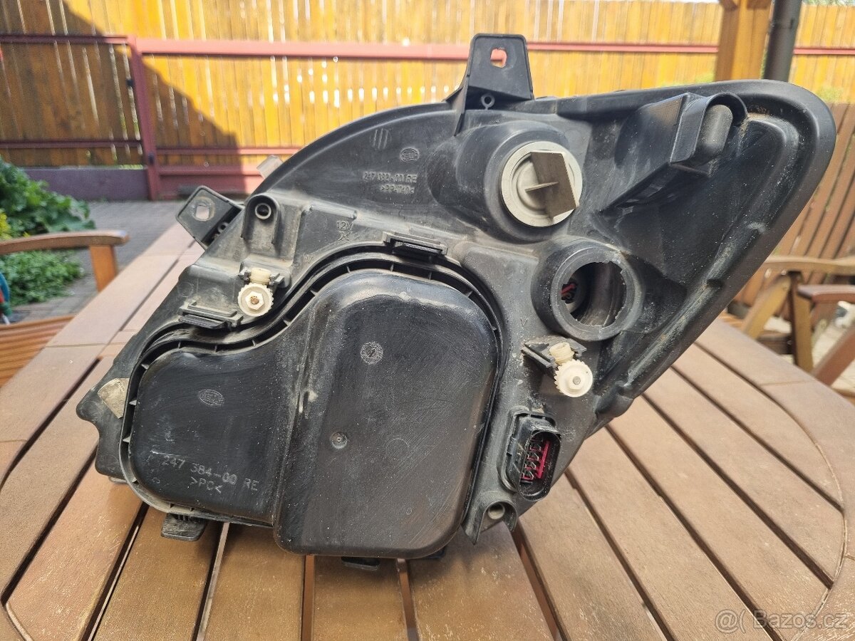 Pravé přední světlo světlo MB Sprinter - 2