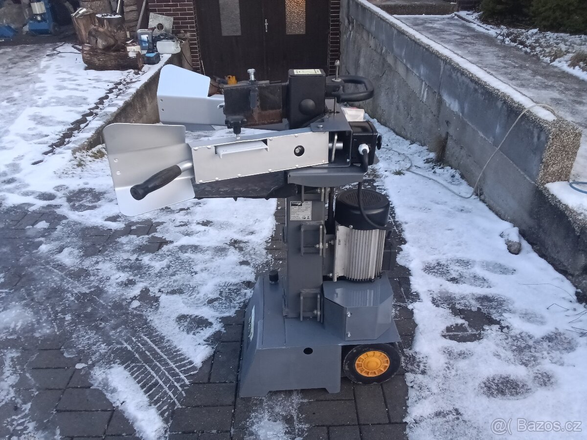 Štípačka na dřevo - 2