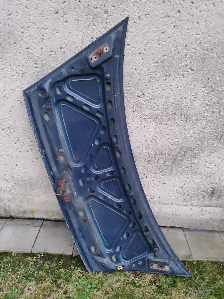 Přední kapota Ford Transit - 2