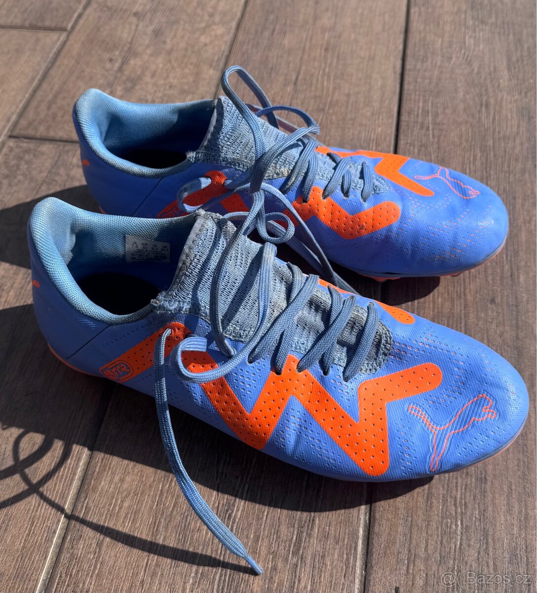 kopačky Puma FUTURE (vel.EUR 41) + chrániče NIKE - 2