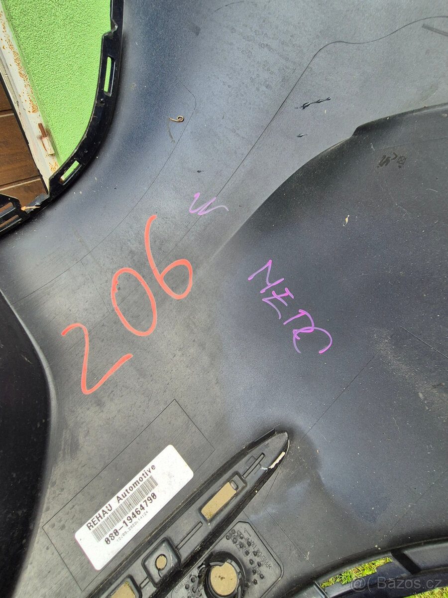 Zadný nárazník Mercedes C 206, AMG - 2