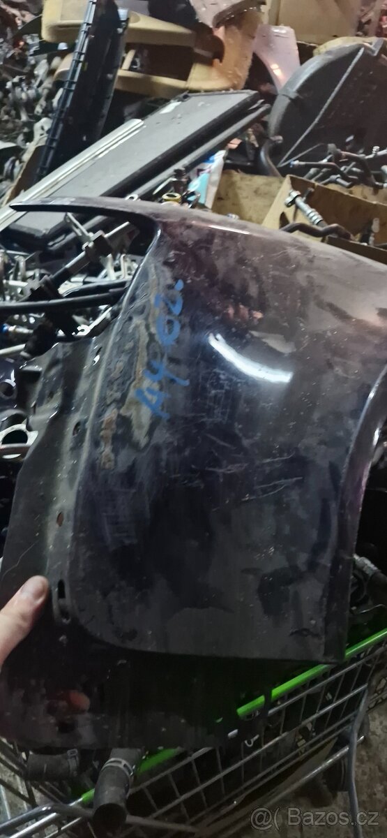 Levy predni blatnik audi A4 B6 8E - 2