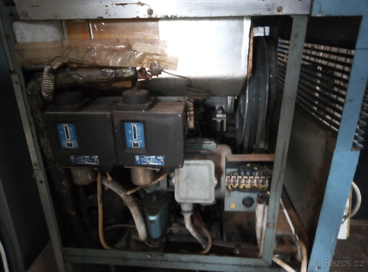 zmrzlinový stroj - 2