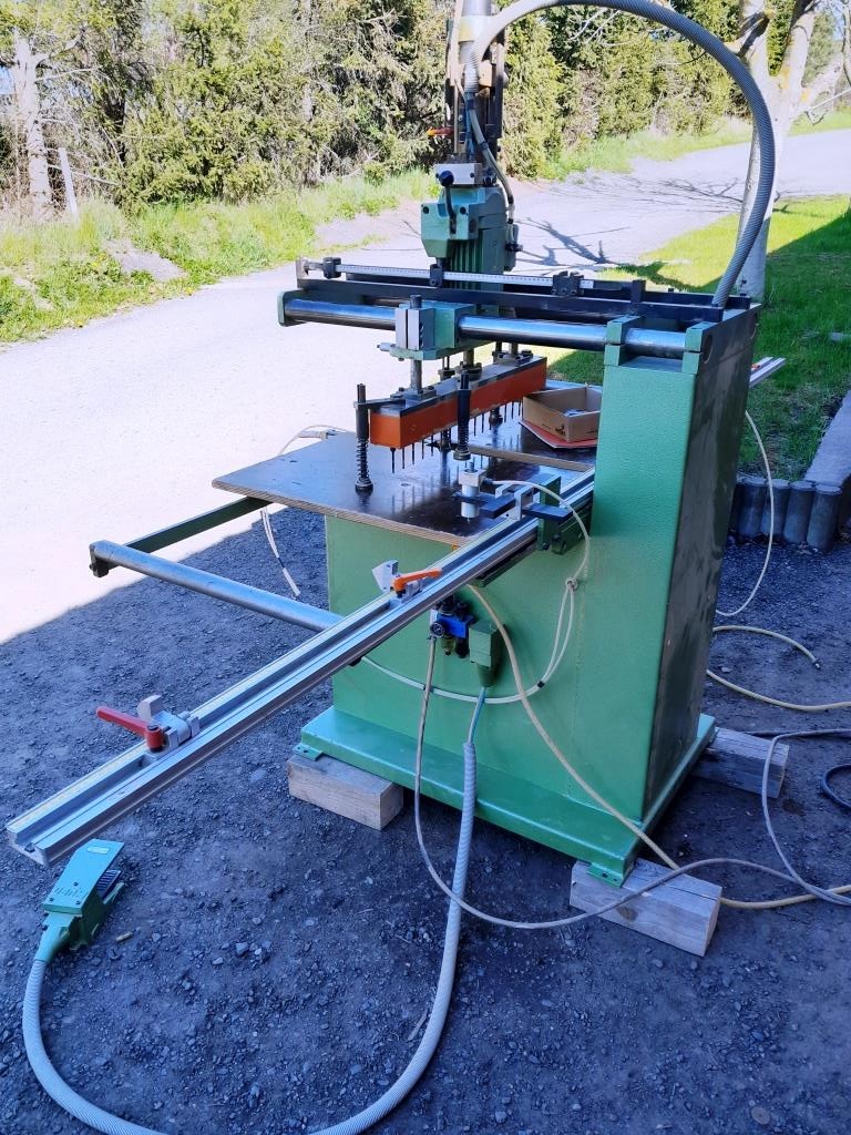 Vrtací stroj AYEN - 2