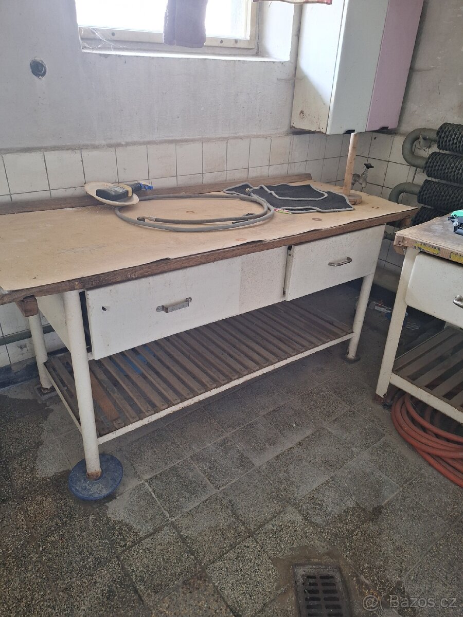 Kuchyňske stoly - 2