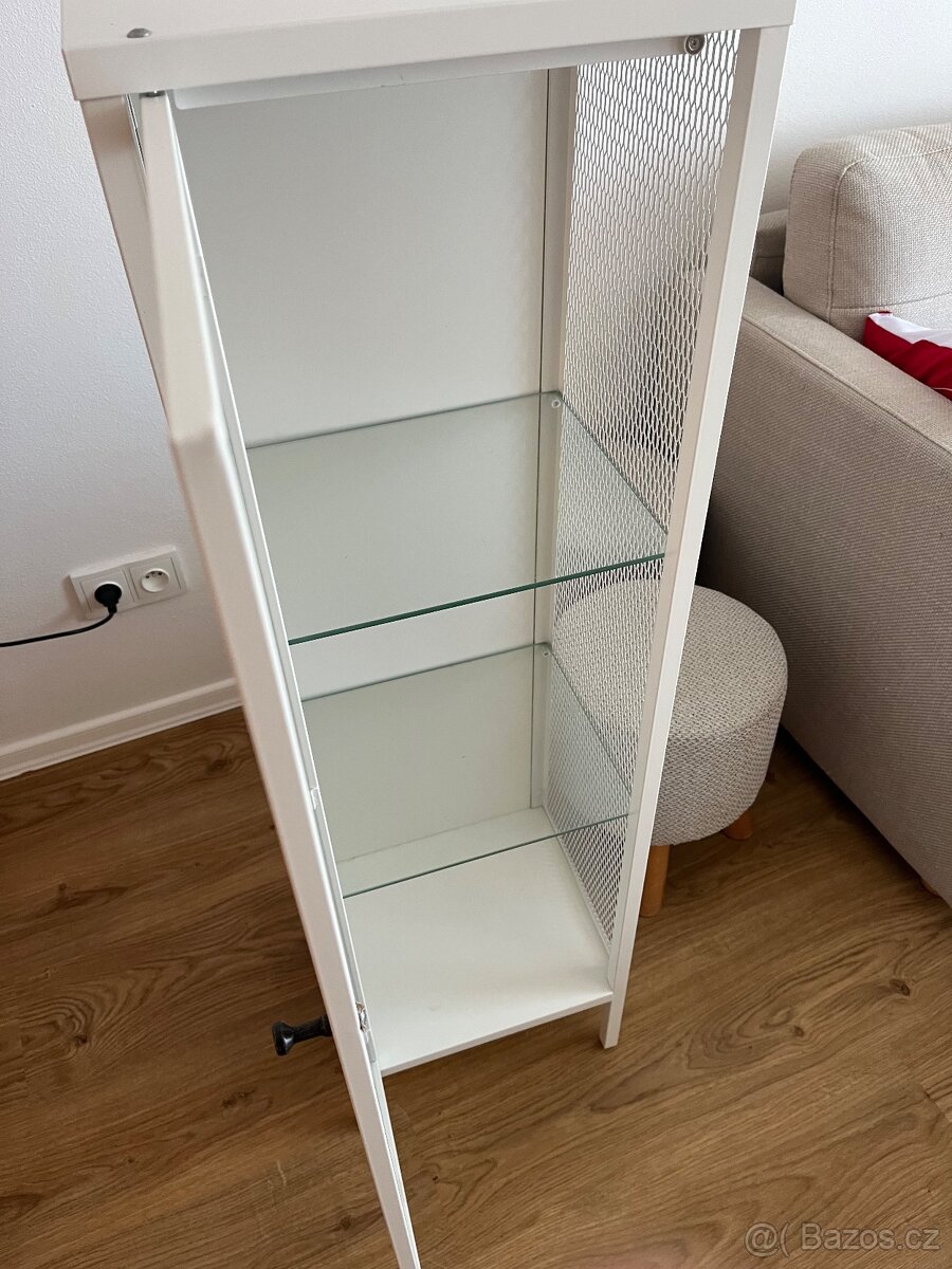 Vitrína Ikea - 2