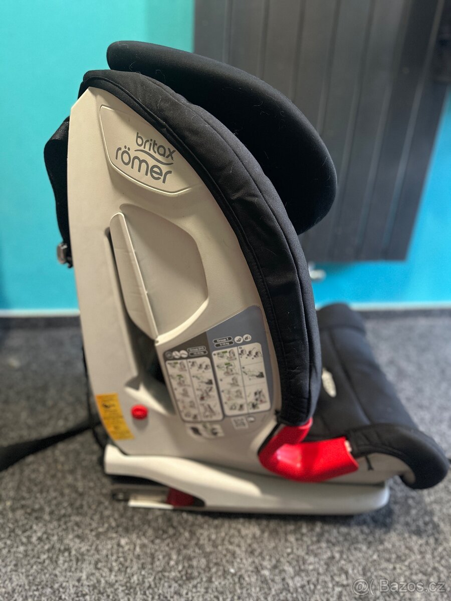 Britax Romer Advansafix 3 - 2