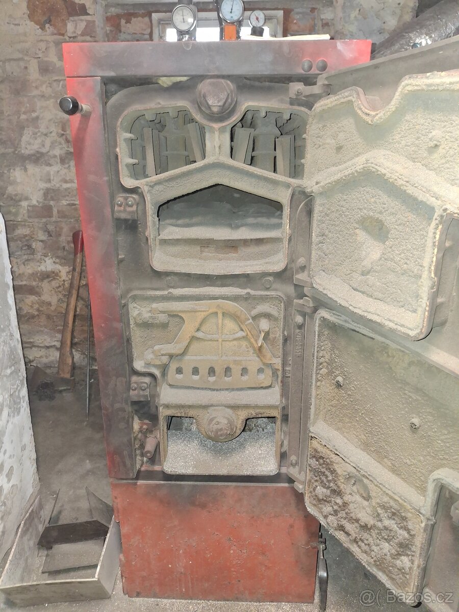 Viadrus U22 přestavba, 6čl., automatický kotel - 2
