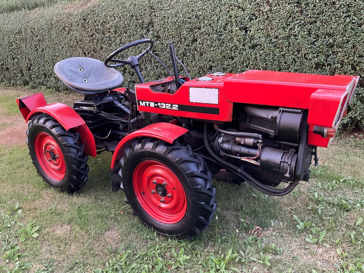 Prodám malotraktor MT8-132 - 2