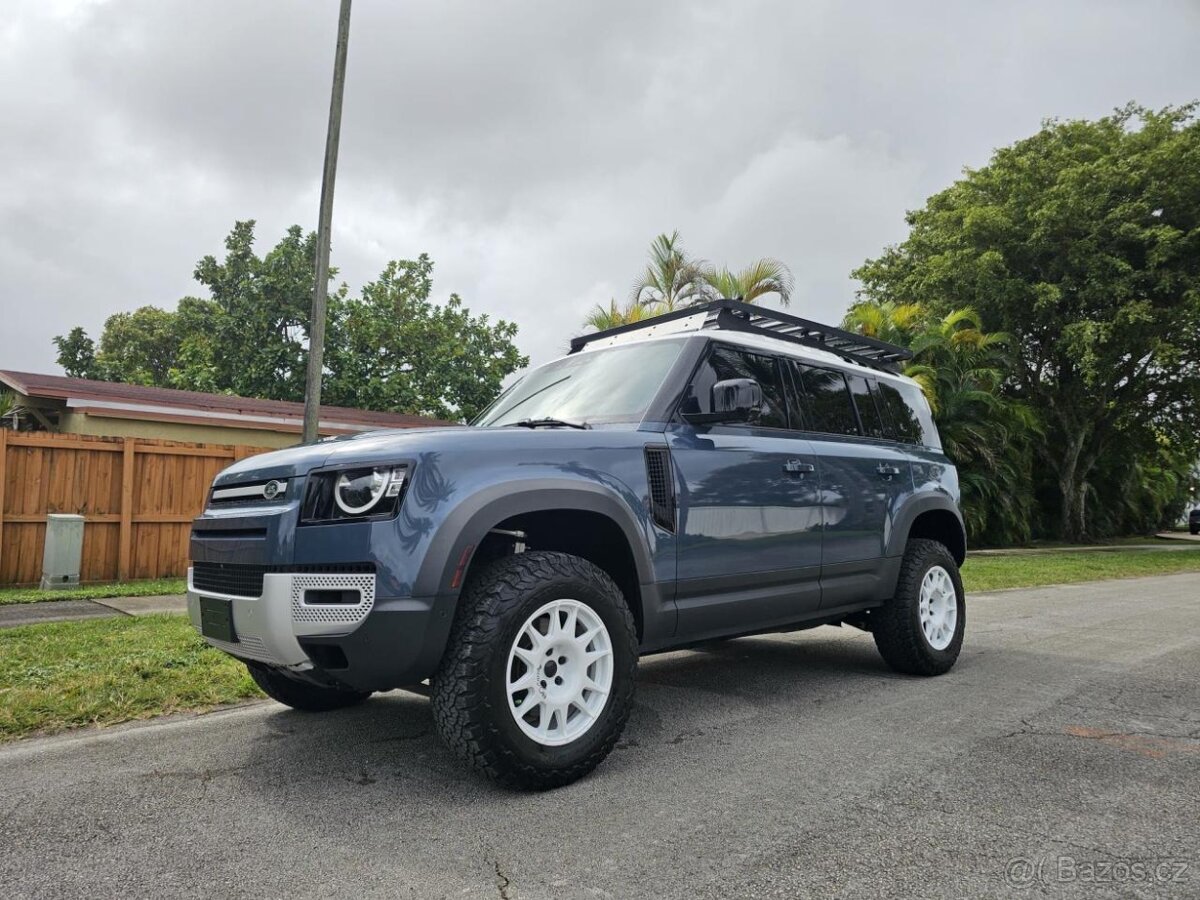 2023 Land Rover Defender 110
