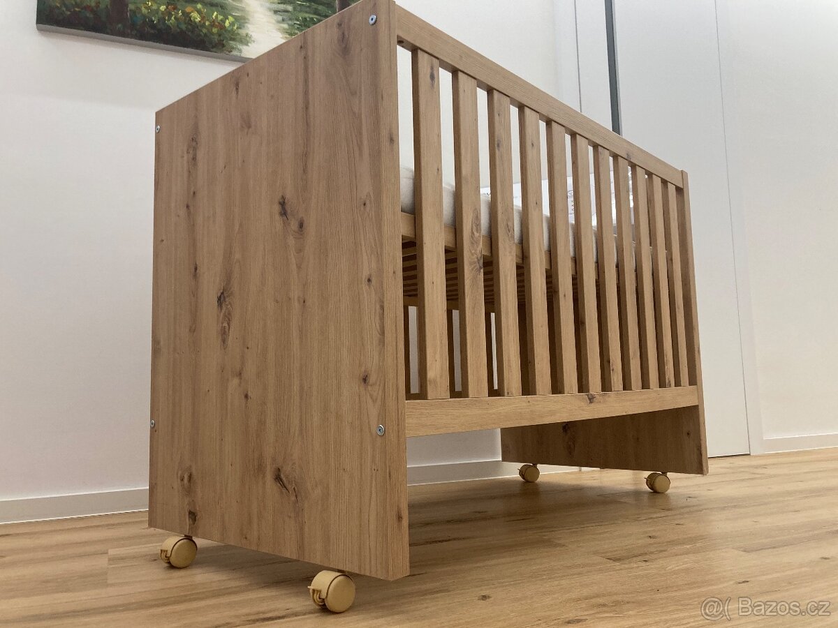 Dětská postýlka + monitor dechu Nanny - 2