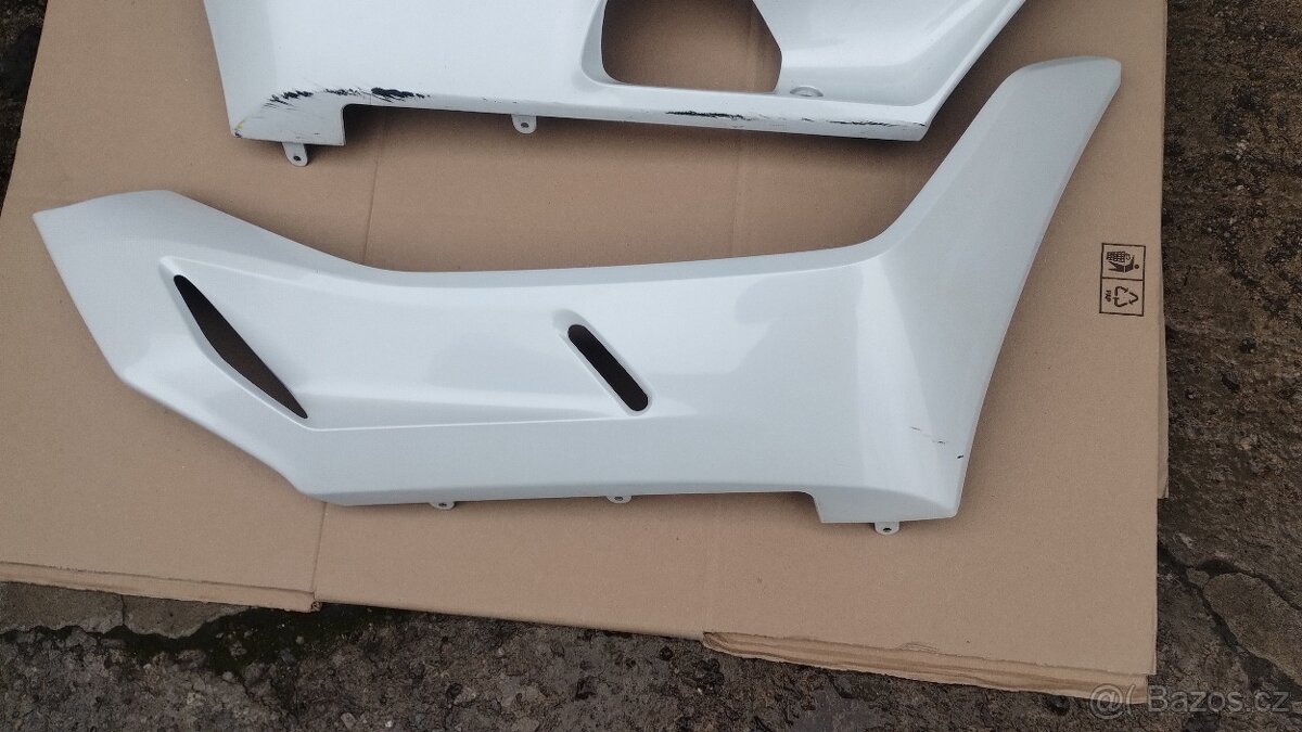 Honda pcx 125 model 2018-20 L a P spodni plasty pod naslap - 2