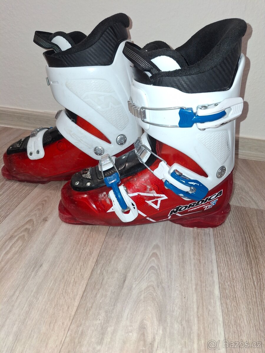 Lyžáky Nordica vel. 24-25 - 2