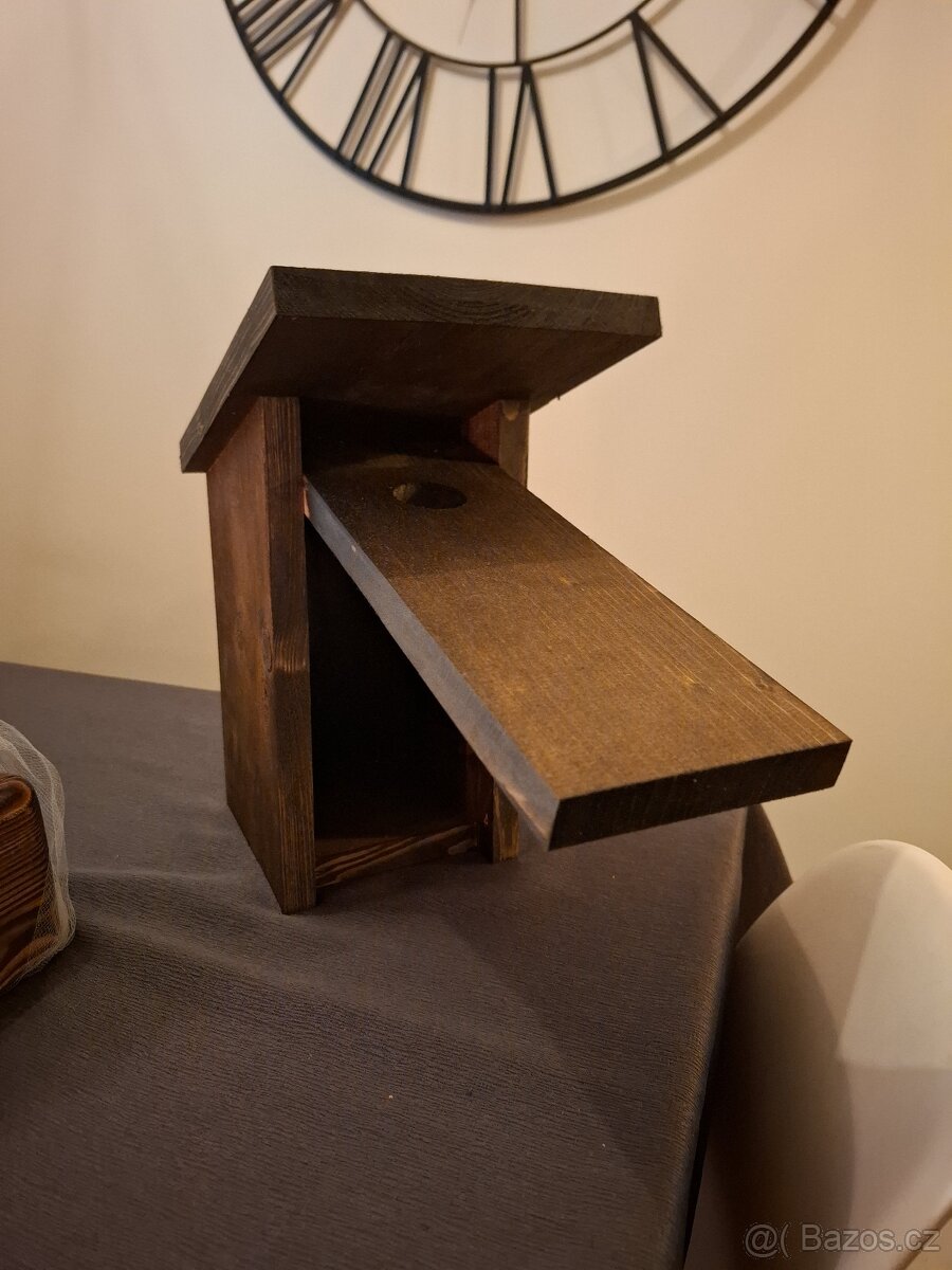 Budka pro venkovní ptactvo - 2