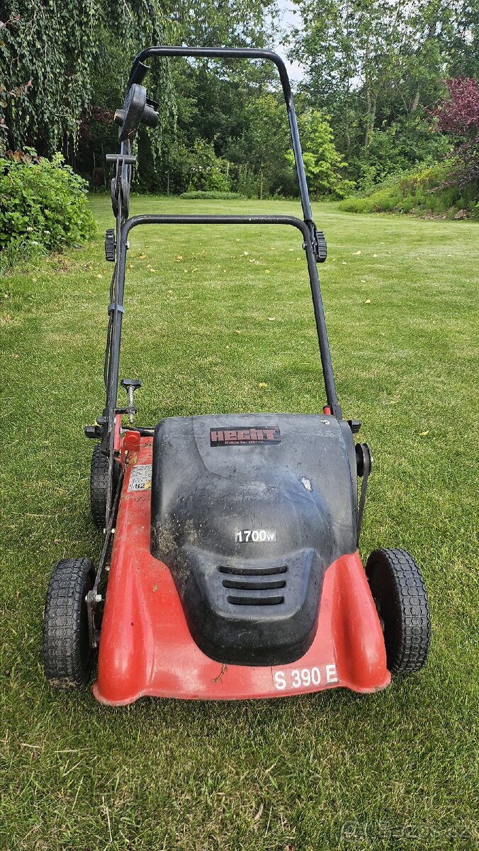 Vertikutator Hecht elektricky - 2