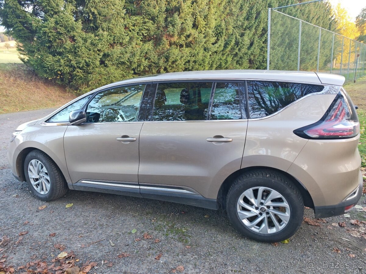 Renault ESPACE V najeto 106 094km - 2