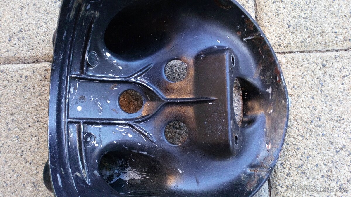 Spodní díl masky Jawa/ČZ - 2