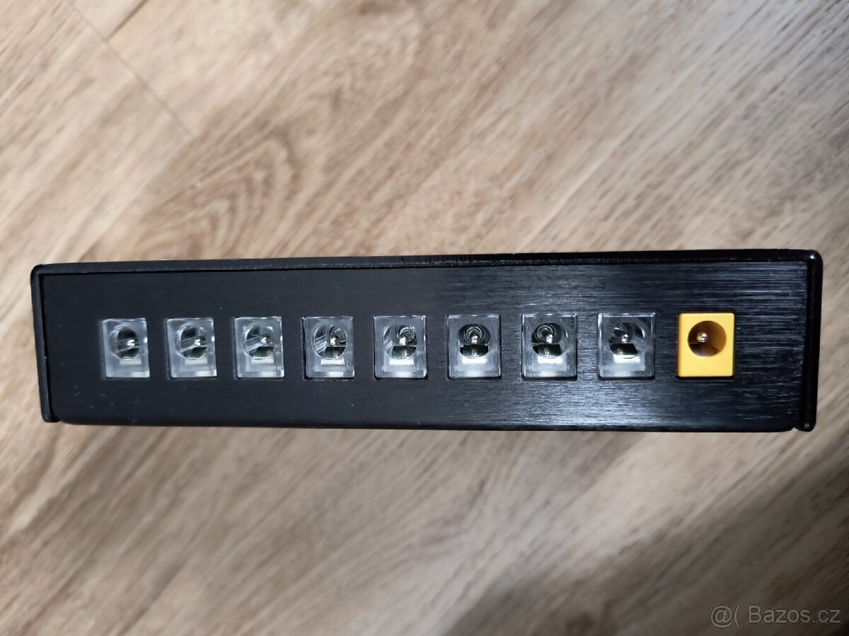 ZAMLUVENO Multiadaptér ke kytarovým efektům Caline CP 203
- 2