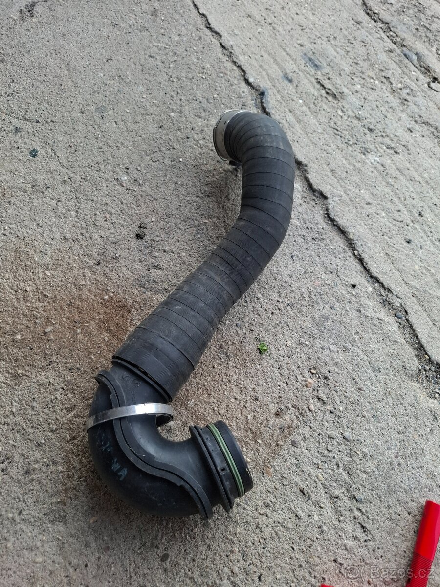 Opel insignia hadice turbo - 2