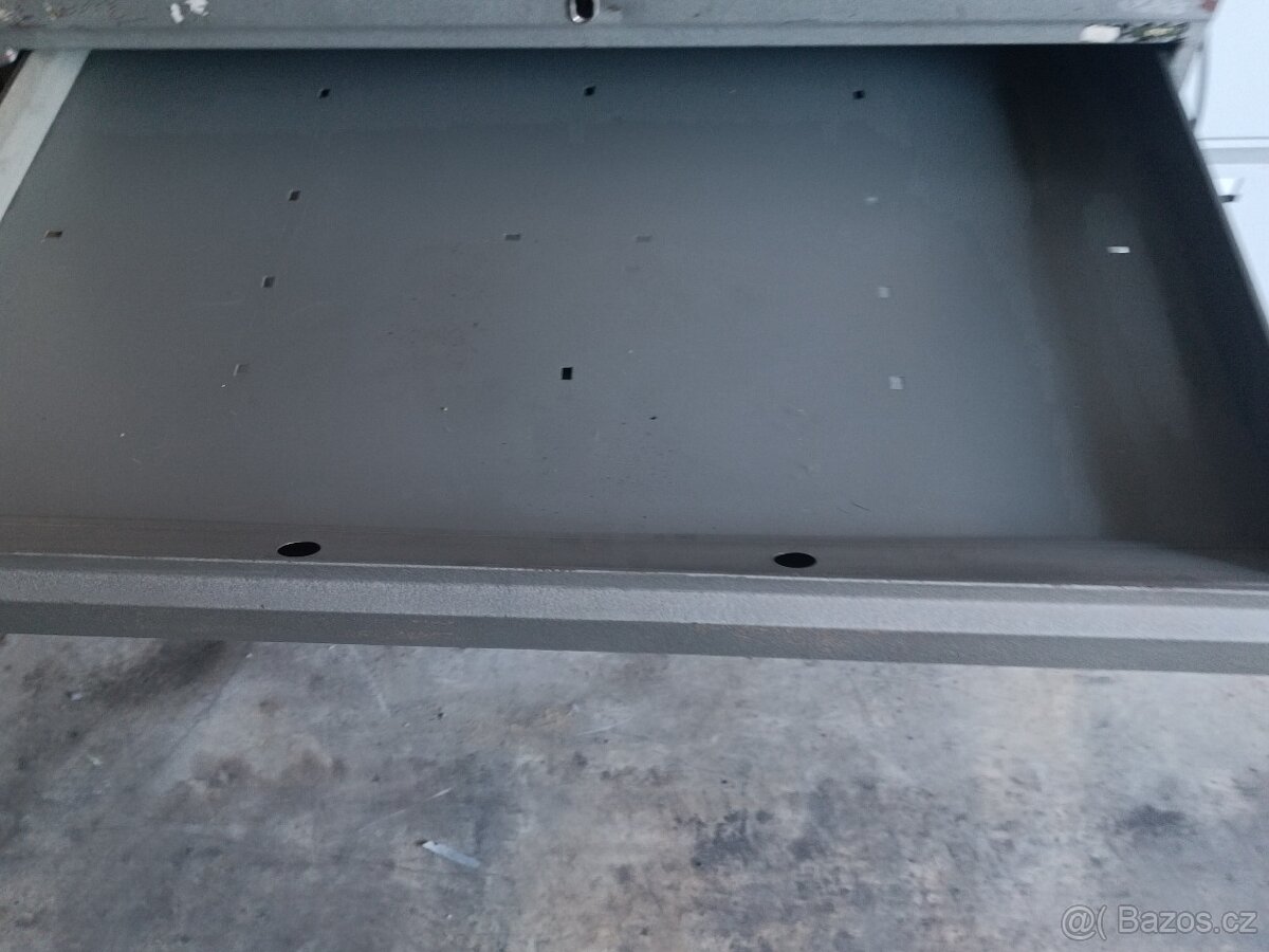 Výkresová skřín - 2