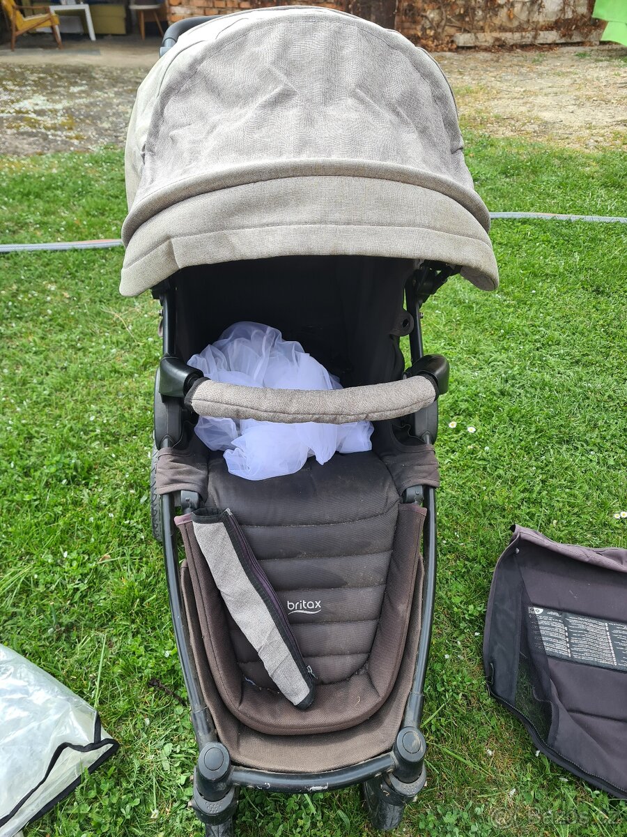 Kočárek na dvůr nebo do přírody - 2