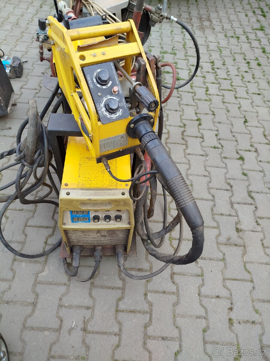 Třífázový invertorový svařovací zdroj - 2