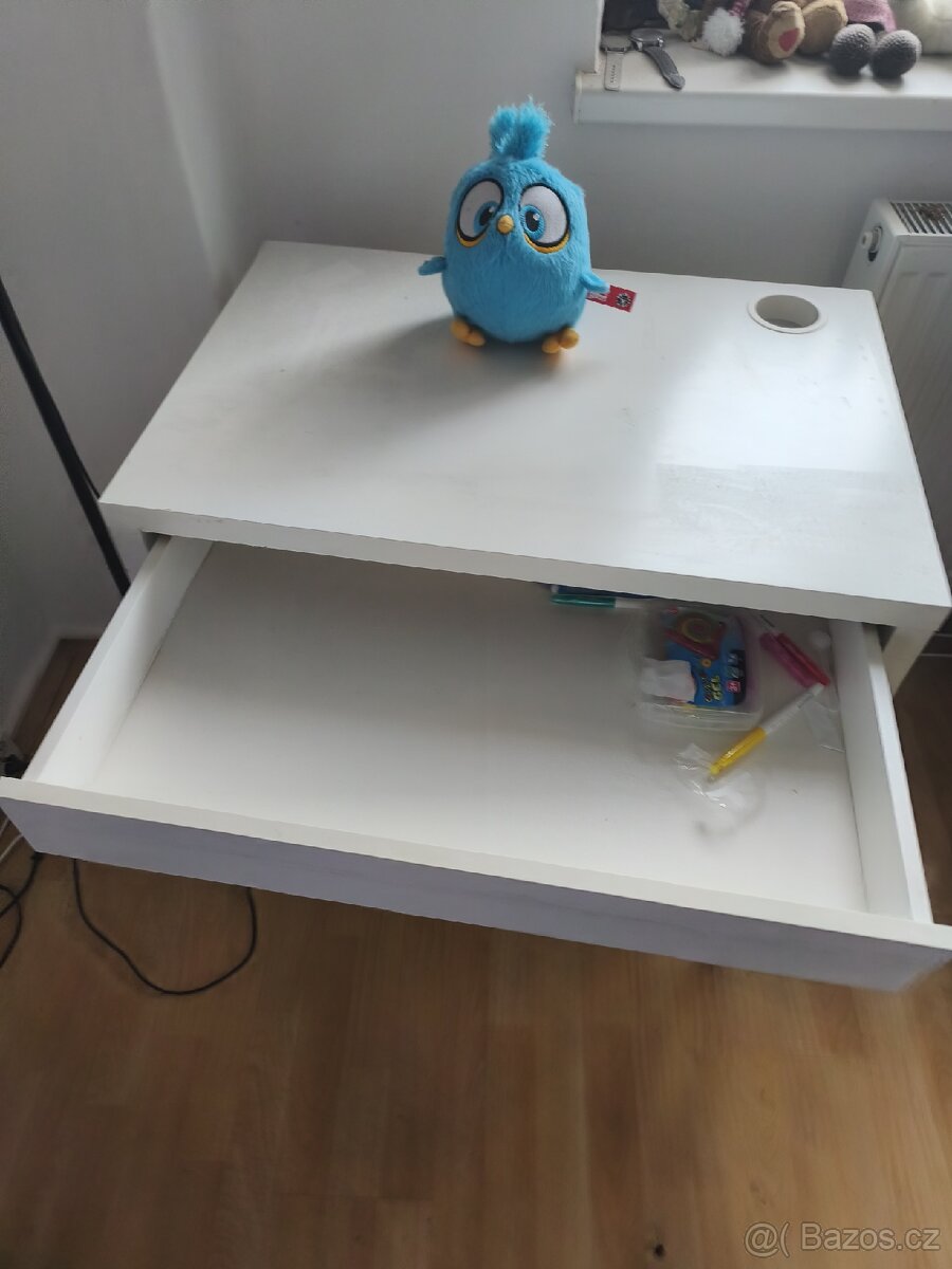 Psací dětský stul - 2