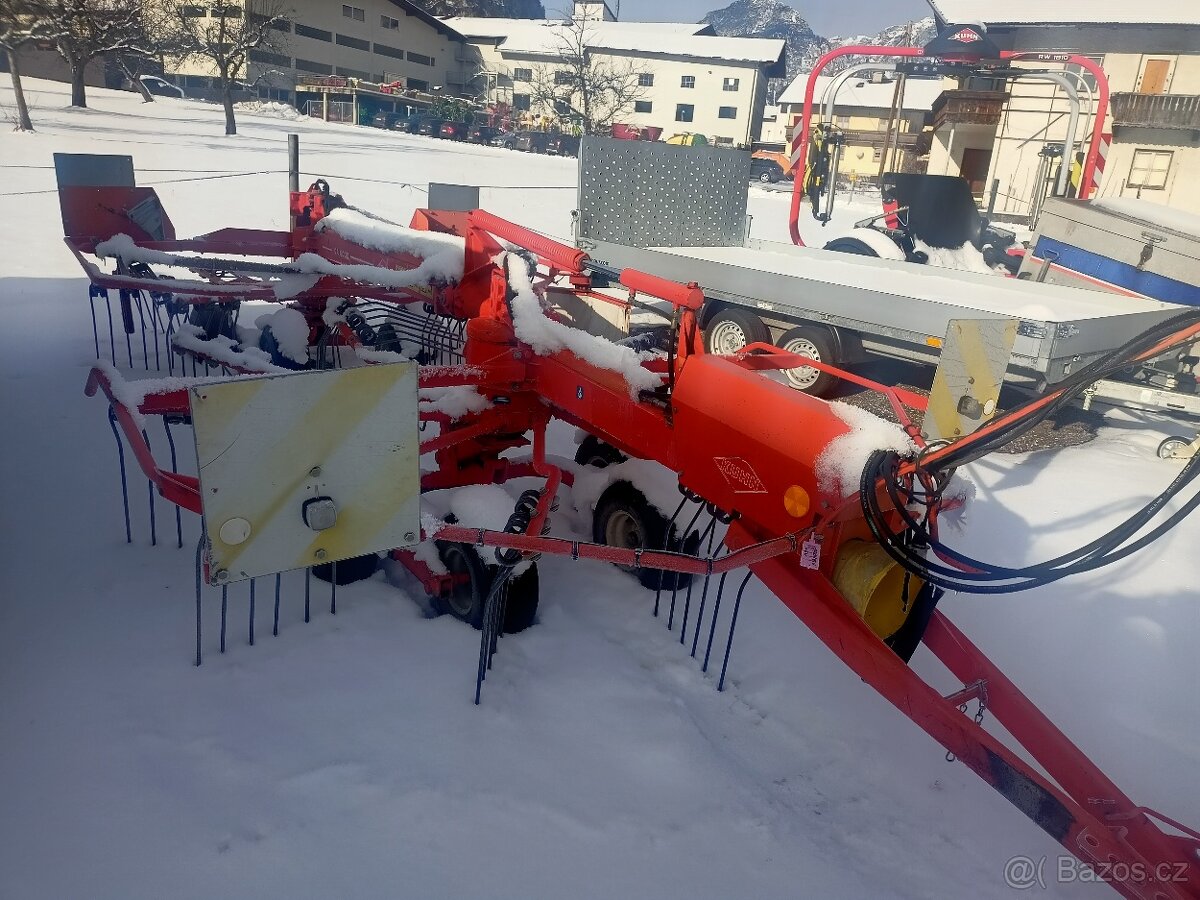 Shrnovac sena Kuhn GA 6000 - 2