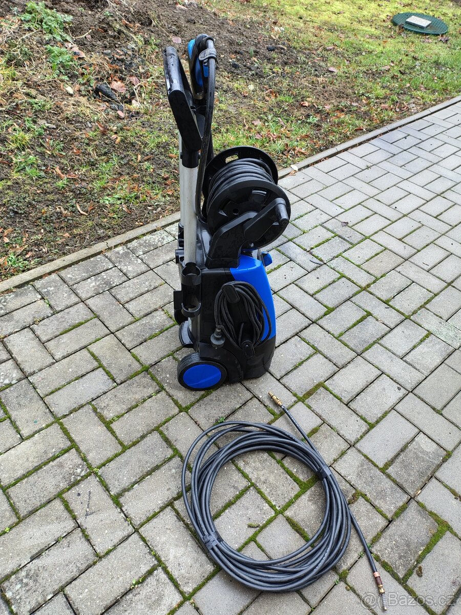 Tlaková myčka Nilfisk - 2