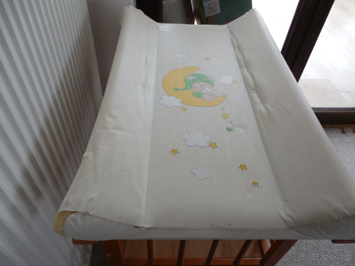 přebalovací pultík - 2