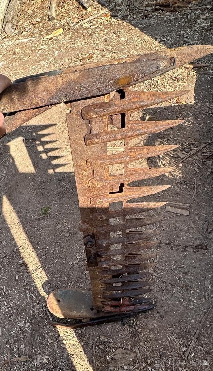 Staré lišty na sečení - 2