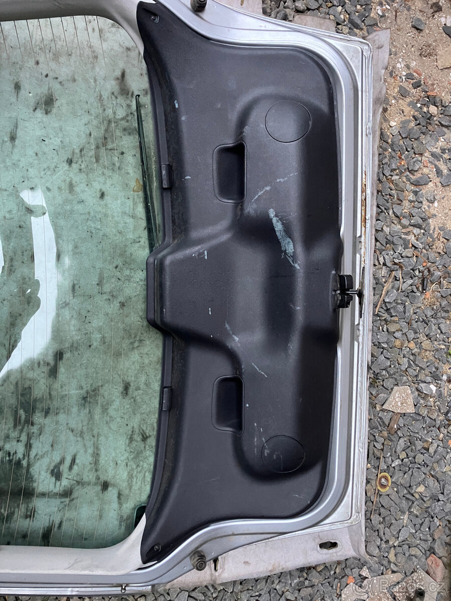 5. dveře Fiat Stilo - 2