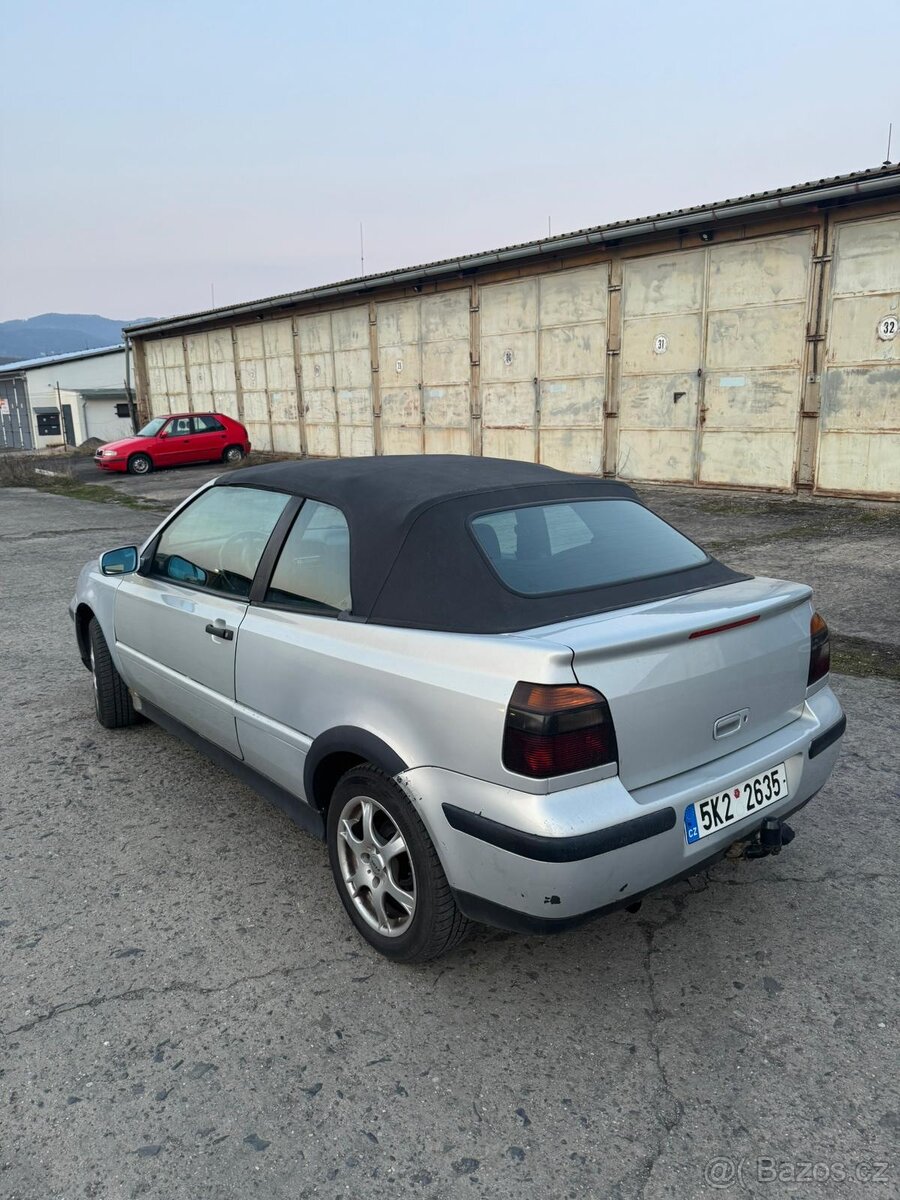 VW Golf Cabrio 1.6 74 kW, r. 2000 - 2