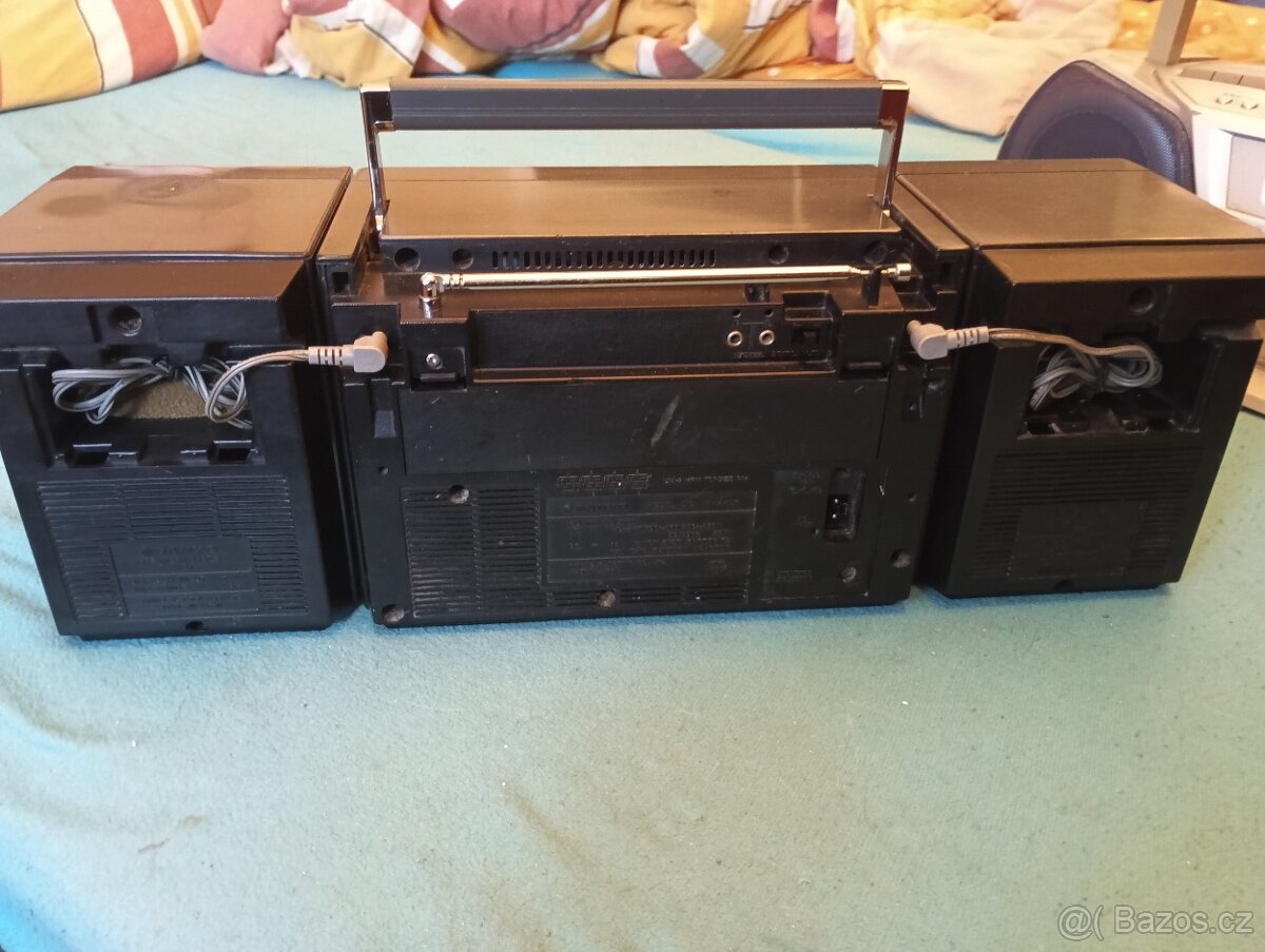 Sanyo M-V40K,Sony CFS-W501L,Hyundai trc512au3r,TeslaKM-350 - 2
